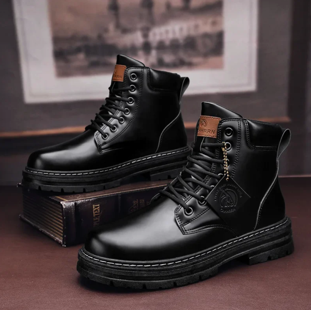 Rebelio Ultra Comfortable Lace-Up Boots